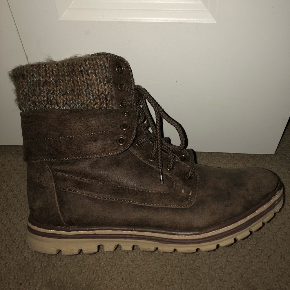 Cute combat boots - Picture 2 of 4